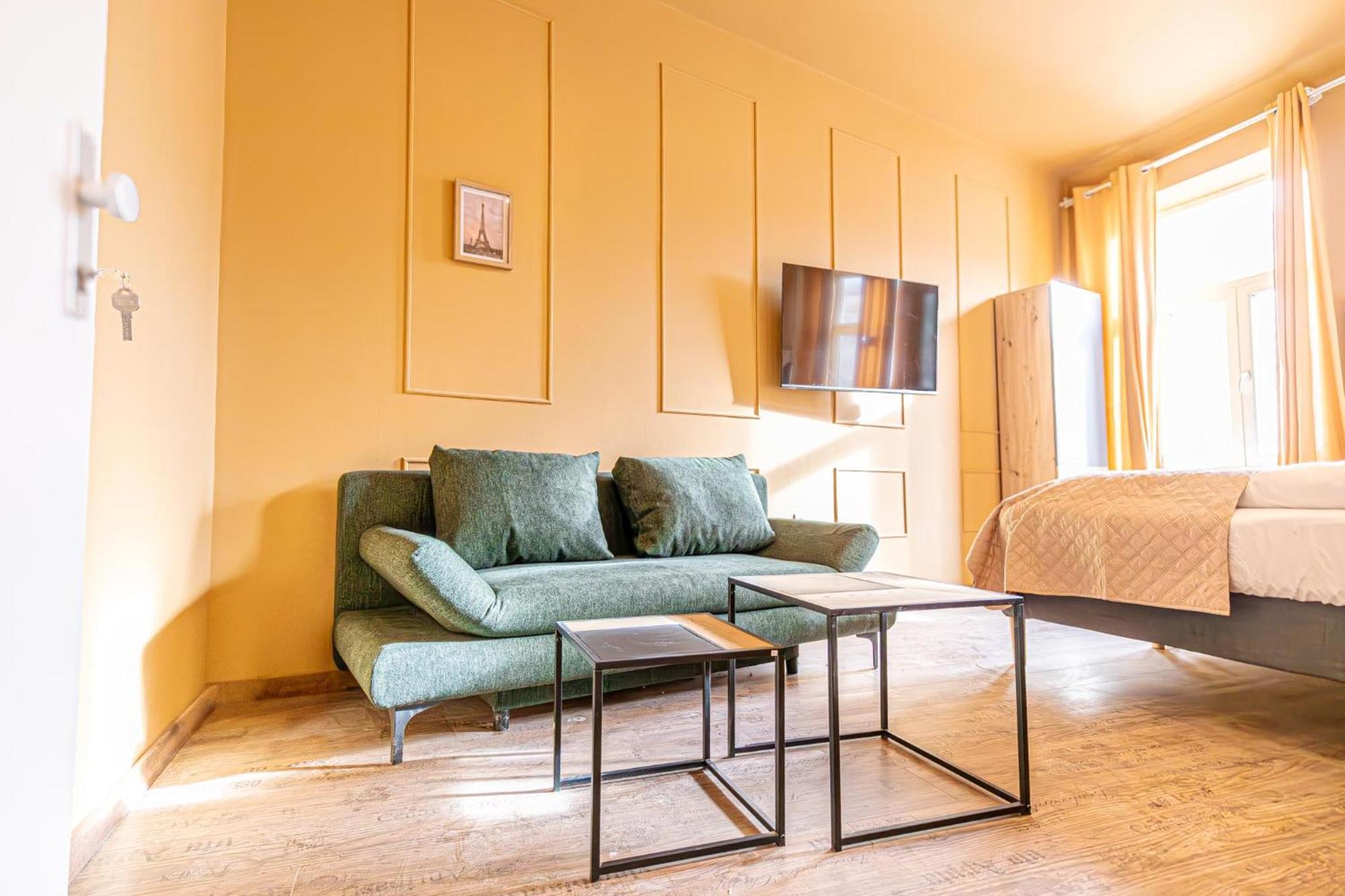 4br Shared Apt, Centrally Located In Apartamento Viena