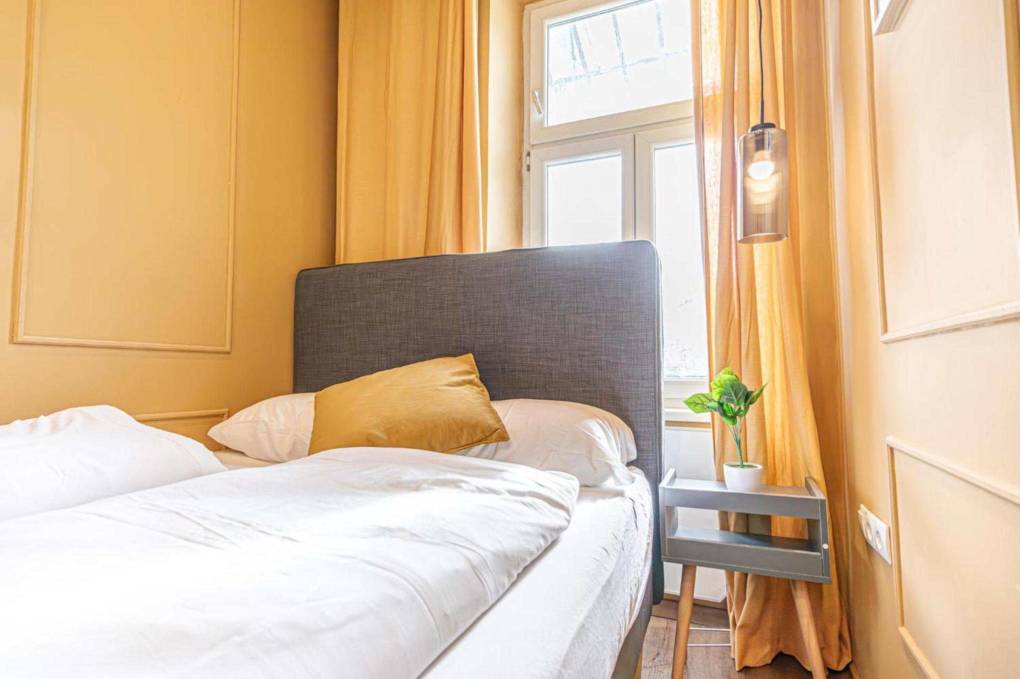 Apartamento 4br Shared Apt, Centrally Located In